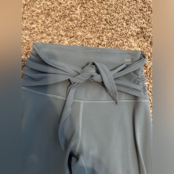 lululemon leggings - Picture 4 of 4